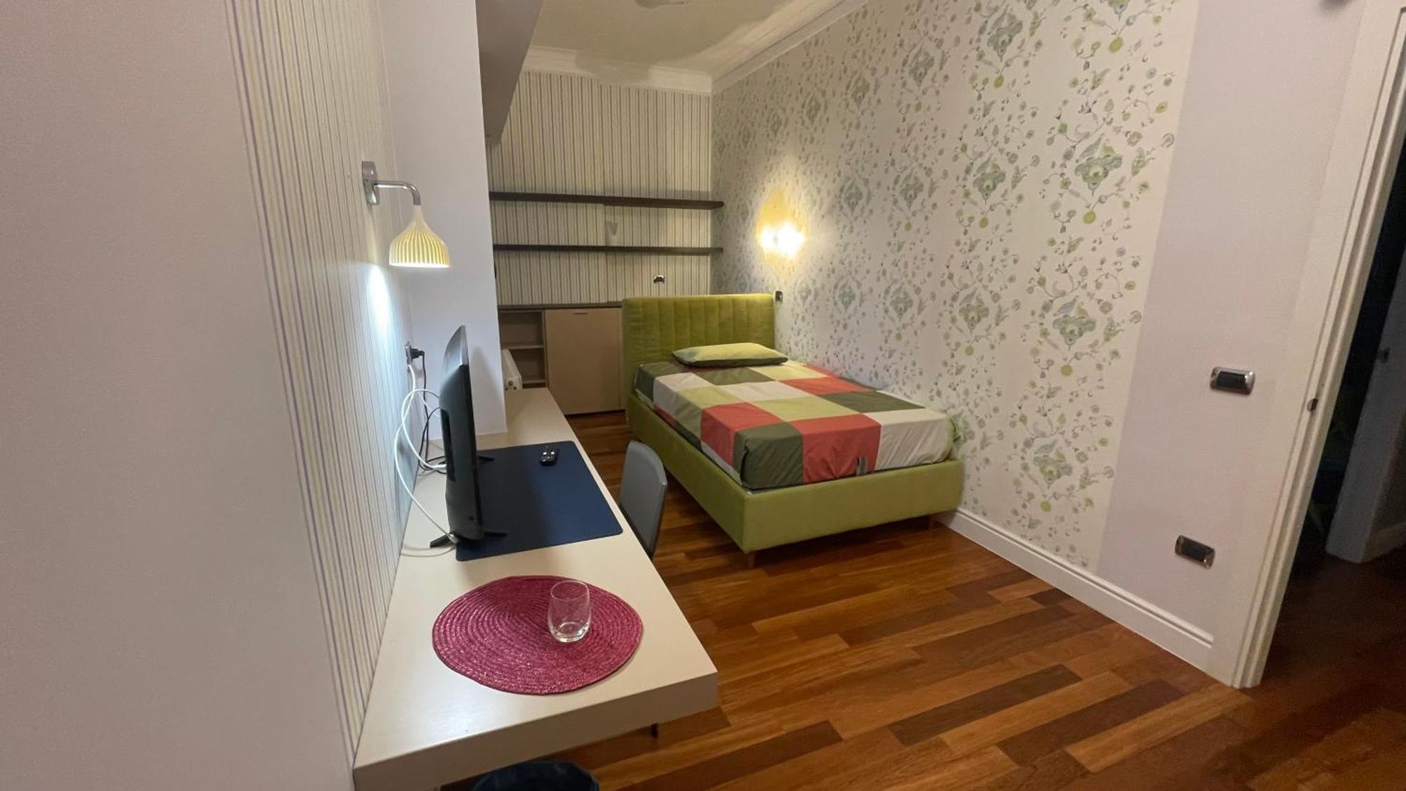 Leonardo Rooms Avellino Exterior photo